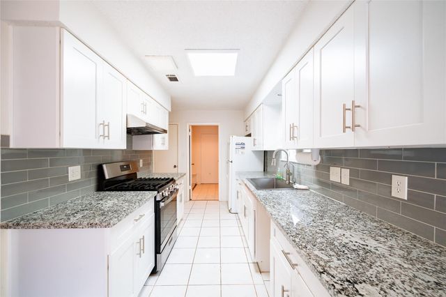 6122 Havendale Drive, Houston, TX 77072