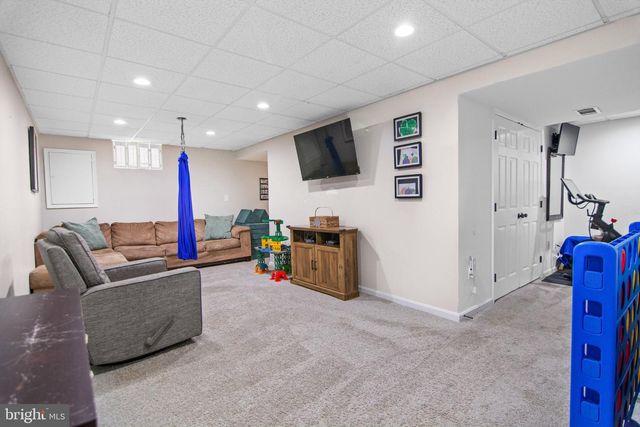 6548 TYDINGS RD, Eldersburg, MD 21784