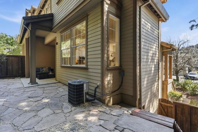 101 Woodhill Drive, Scotts Valley, CA 95066