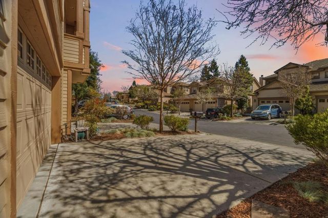 101 Woodhill Drive, Scotts Valley, CA 95066