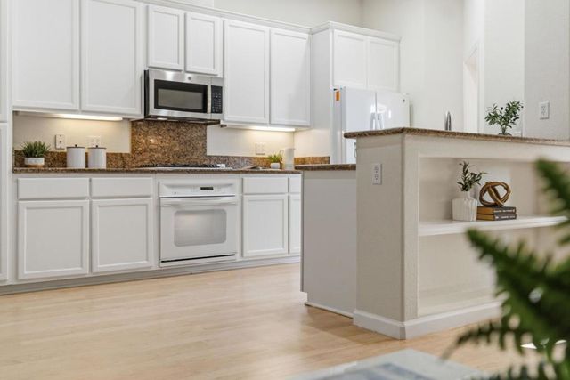 101 Woodhill Drive, Scotts Valley, CA 95066