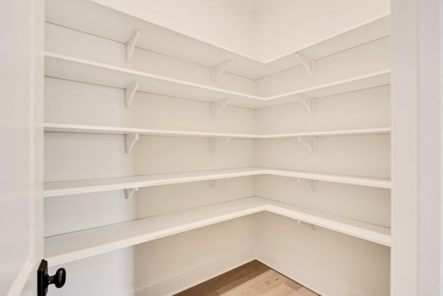 602 CEDAR SHADOWS CIR W, Collierville, TN 38017