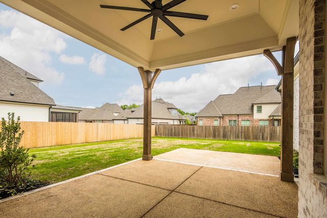 602 CEDAR SHADOWS CIR W, Collierville, TN 38017