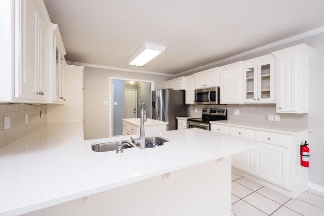 1804 Sawgrass Drive, Little Rock, AR 72212