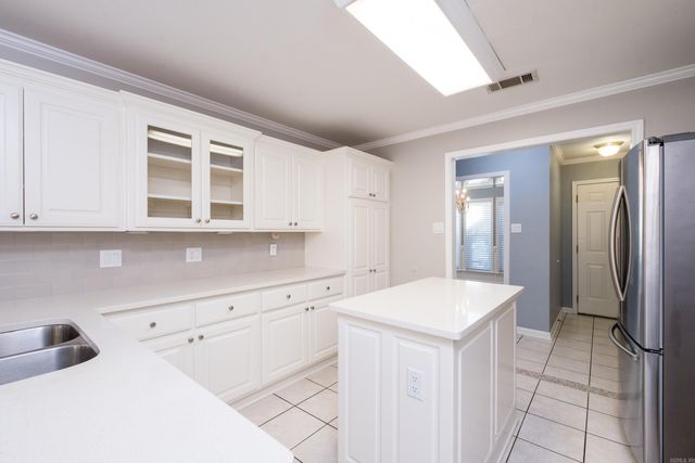 1804 Sawgrass Drive, Little Rock, AR 72212