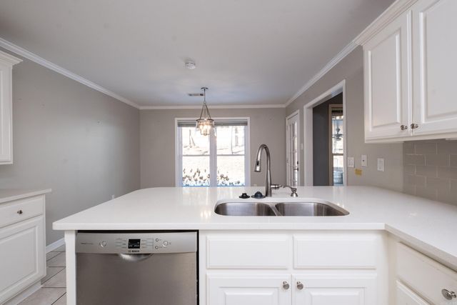 1804 Sawgrass Drive, Little Rock, AR 72212