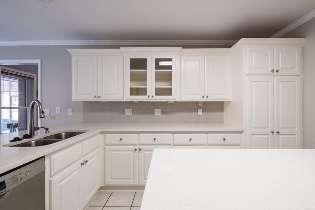 1804 Sawgrass Drive, Little Rock, AR 72212