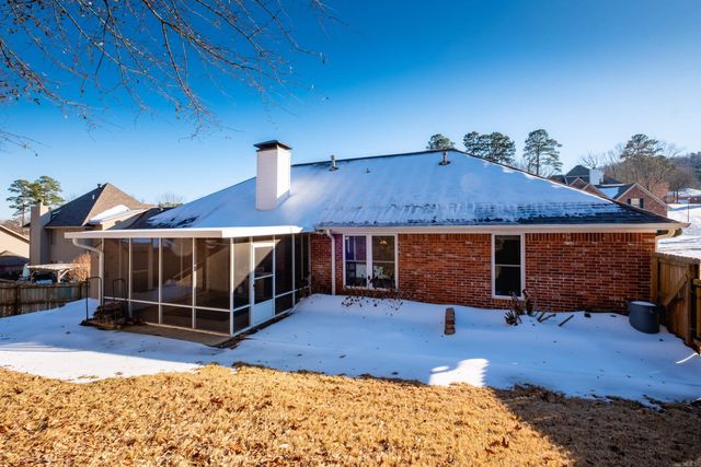 1804 Sawgrass Drive, Little Rock, AR 72212