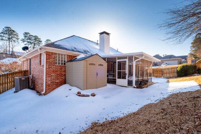 1804 Sawgrass Drive, Little Rock, AR 72212