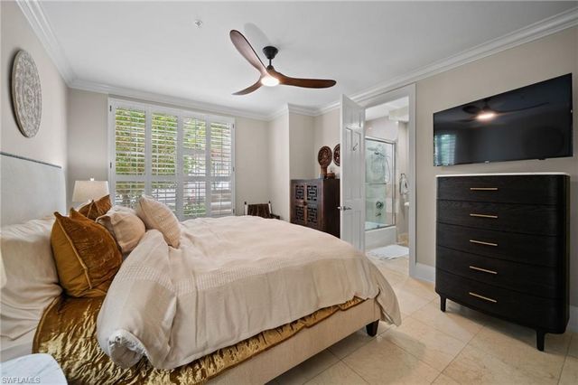 261 Colonade CIR # 2701, Naples, FL 34103