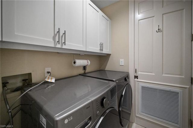 261 Colonade CIR # 2701, Naples, FL 34103