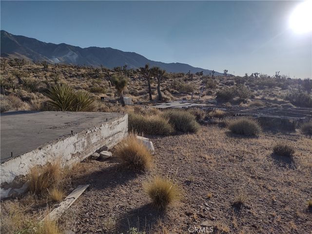 15 Tate Lane, Lucerne Valley, CA 92356