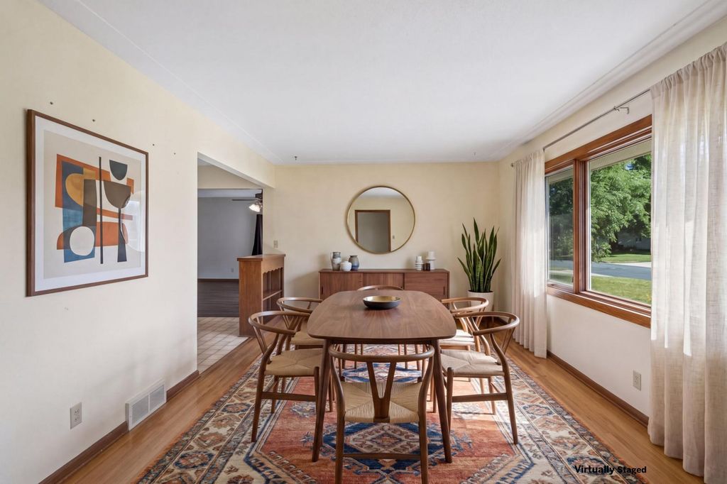 702 Madison Street S, Shakopee, MN 55379 — photo 3