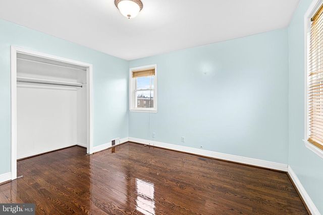 8109 BRADFORD ST, Philadelphia, PA 19152