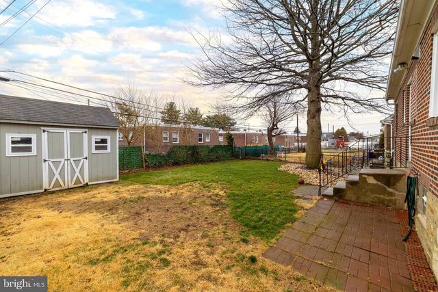 8109 BRADFORD ST, Philadelphia, PA 19152