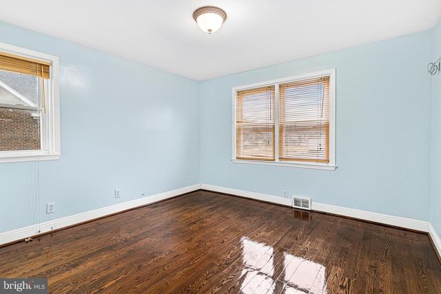 8109 BRADFORD ST, Philadelphia, PA 19152