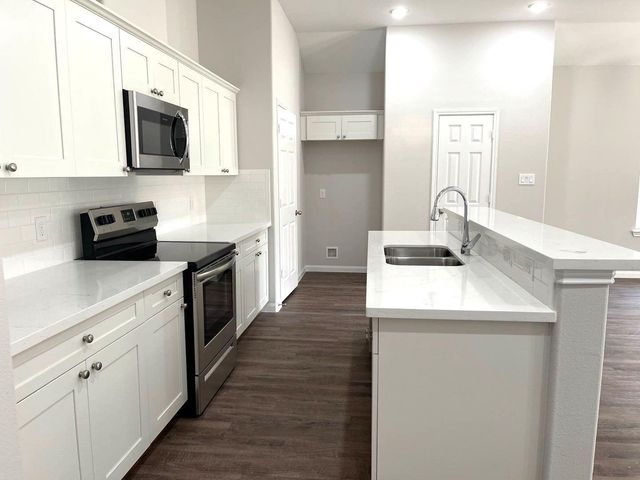 287 Road 5102 L, Cleveland, TX 77327