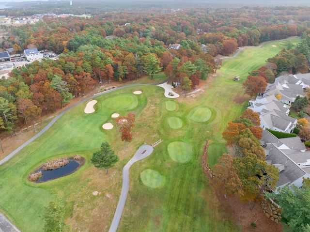 13 Laurel Hill Ct 13, Bourne, MA 02532