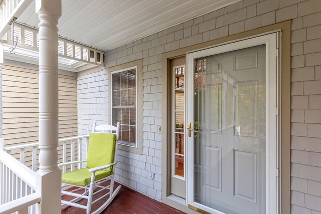 13 Laurel Hill Ct 13, Bourne, MA 02532