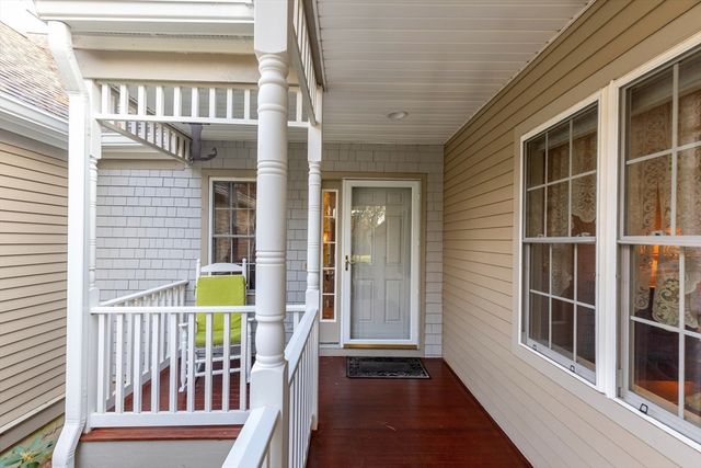 13 Laurel Hill Ct 13, Bourne, MA 02532