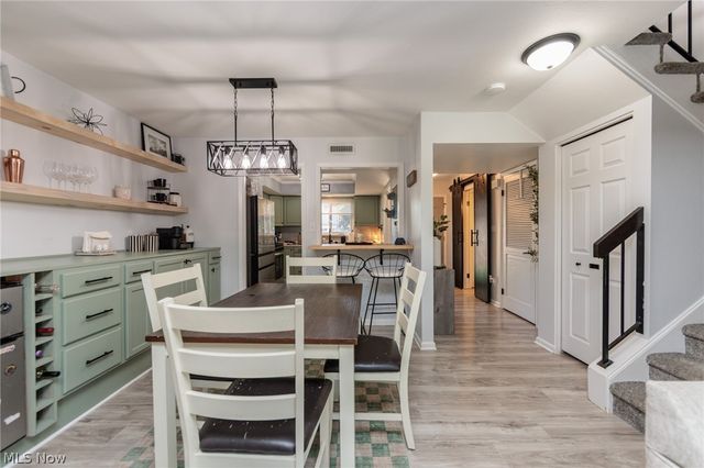 1135 Canyon View Road 101, Northfield, OH 44067