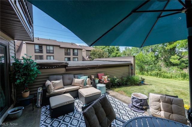 1135 Canyon View Road 101, Northfield, OH 44067