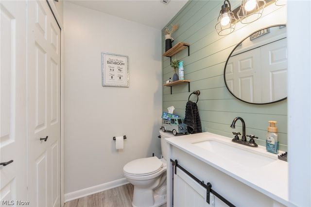 1135 Canyon View Road 101, Northfield, OH 44067