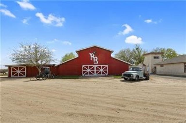 14433 Roy Rogers Ranch Road, Oro Grande, CA 92368