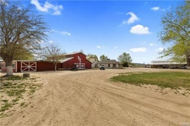 14433 Roy Rogers Ranch Road, Oro Grande, CA 92368