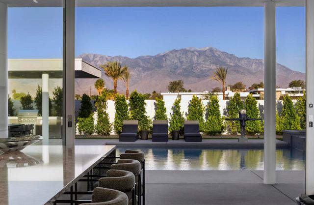 15 Via Linea, Rancho Mirage, CA 92270