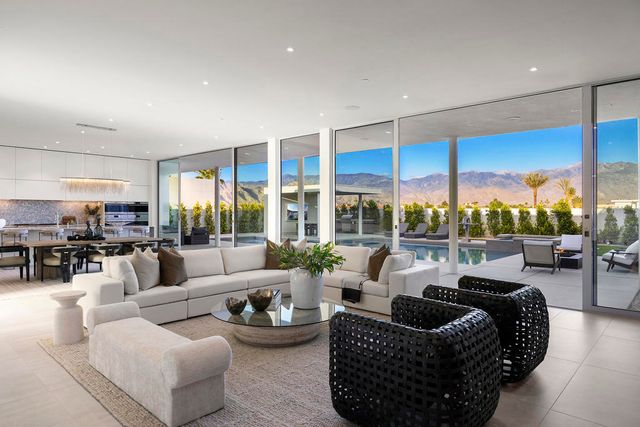 15 Via Linea, Rancho Mirage, CA 92270