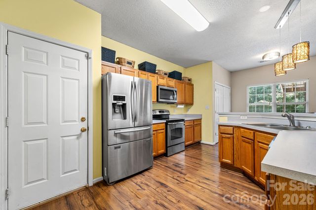 118 Devon Forest Drive, Mooresville, NC 28115
