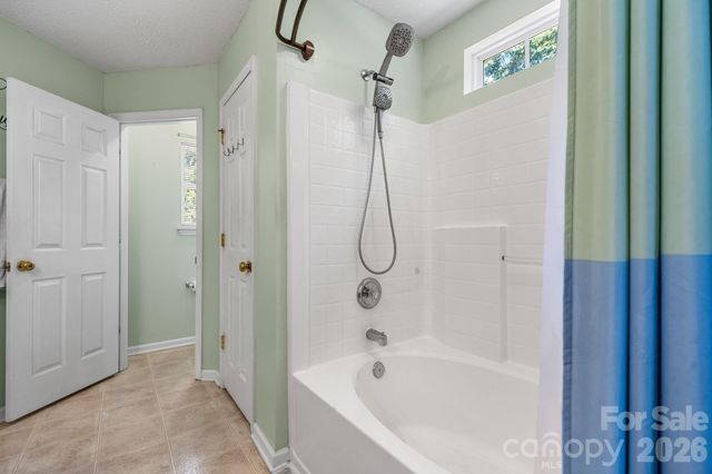 118 Devon Forest Drive, Mooresville, NC 28115