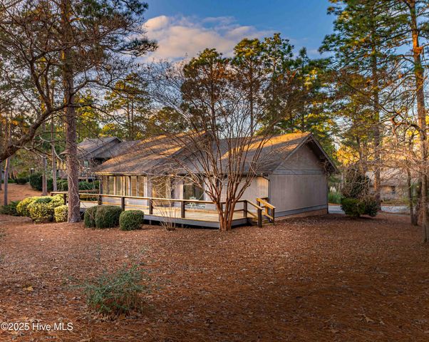 150 Glen Abbey Trail, Pinehurst, NC 28374