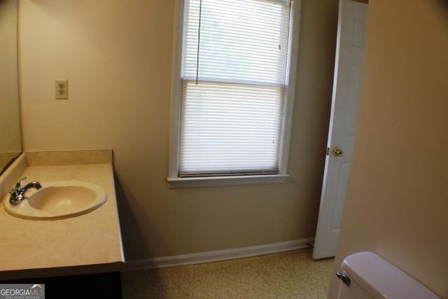 118 Whipoorwill Way, Dublin, GA 31021