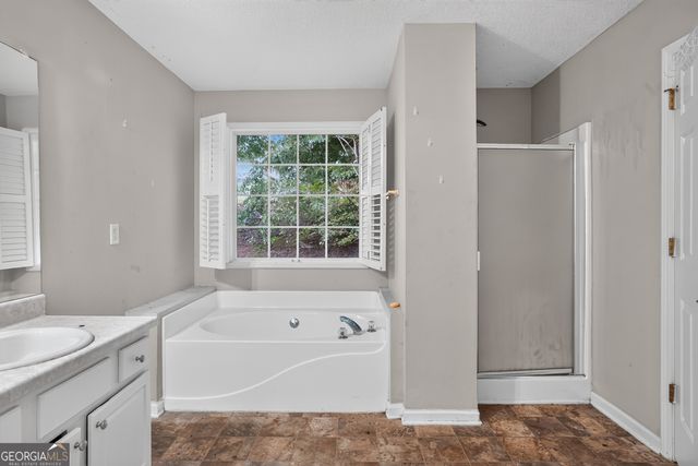 709 Patriots Point Street, Locust Grove, GA 30248