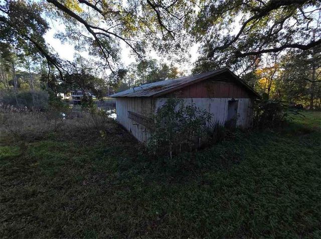 4737 Bayou Shores Drive, Coden, AL 36523