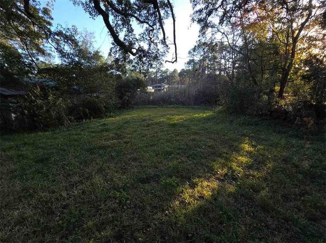 4737 Bayou Shores Drive, Coden, AL 36523