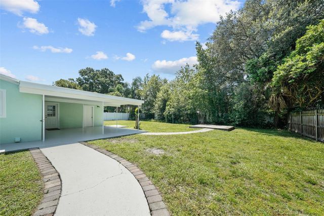 814 W INDIANA AVENUE, Tampa, FL 33603