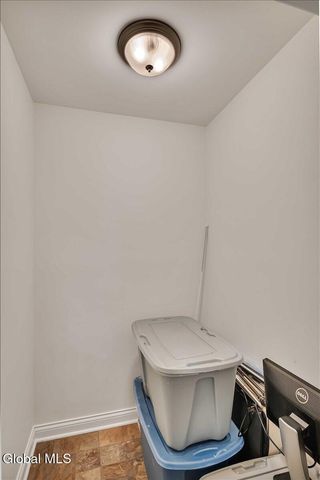 202 Royale Court, North Greenbush, NY 12180