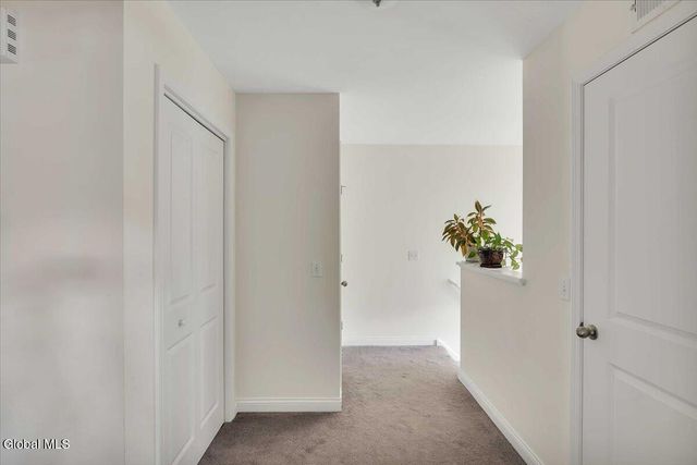 202 Royale Court, North Greenbush, NY 12180