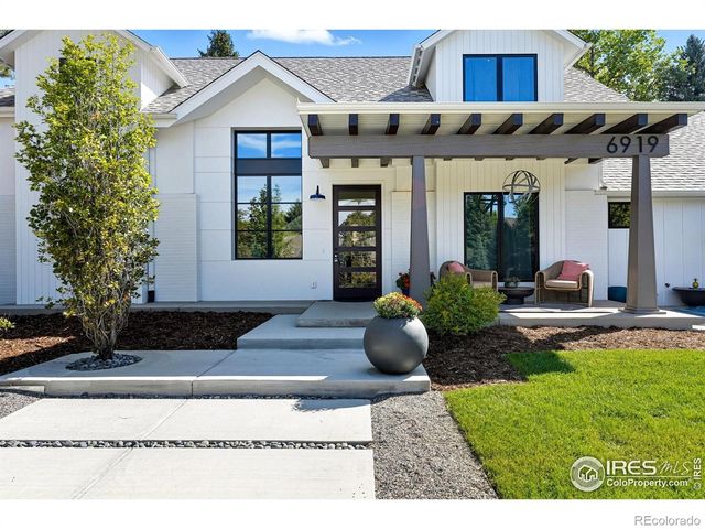 6919 Hunter Place, Boulder, CO 80301