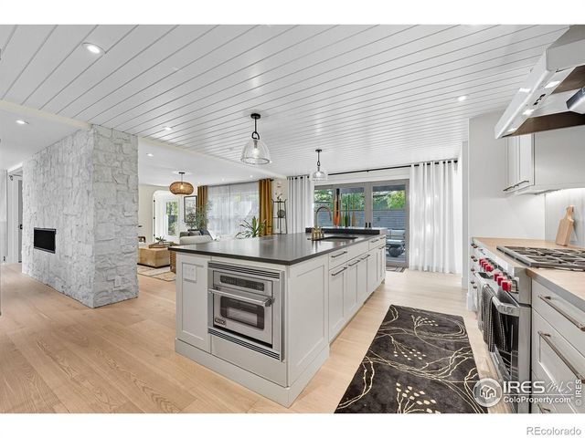 6919 Hunter Place, Boulder, CO 80301