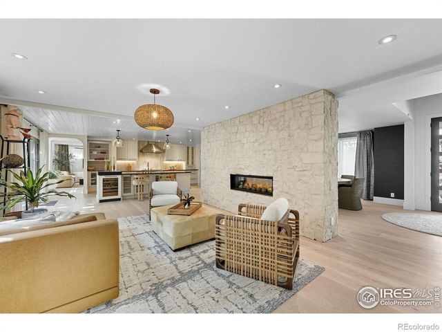 6919 Hunter Place, Boulder, CO 80301