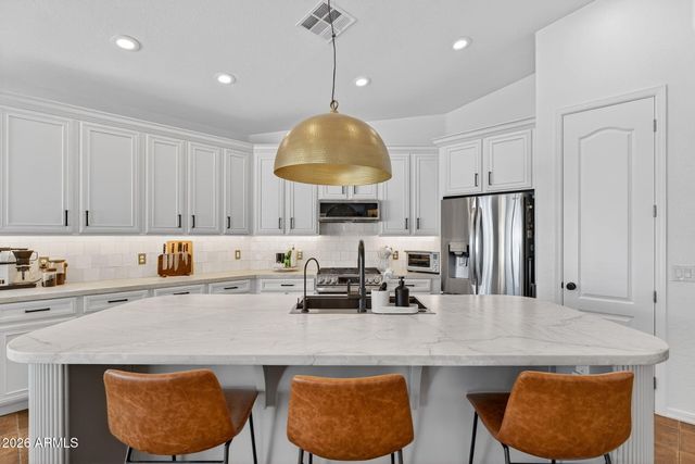 2326 E BALSAM Drive, Chandler, AZ 85286