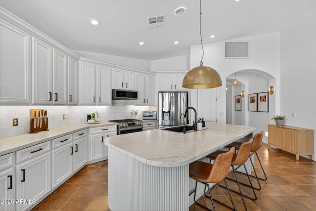 2326 E BALSAM Drive, Chandler, AZ 85286