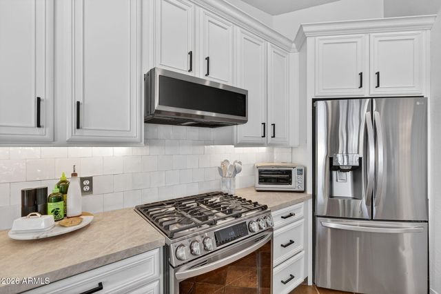 2326 E BALSAM Drive, Chandler, AZ 85286