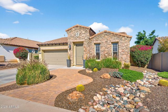 2326 E BALSAM Drive, Chandler, AZ 85286