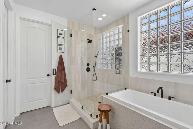 2326 E BALSAM Drive, Chandler, AZ 85286