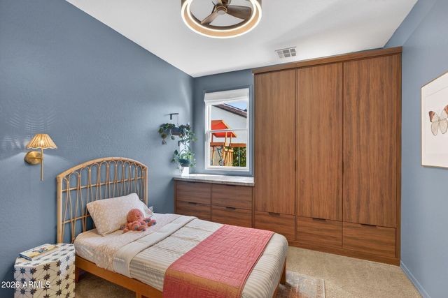 2326 E BALSAM Drive, Chandler, AZ 85286